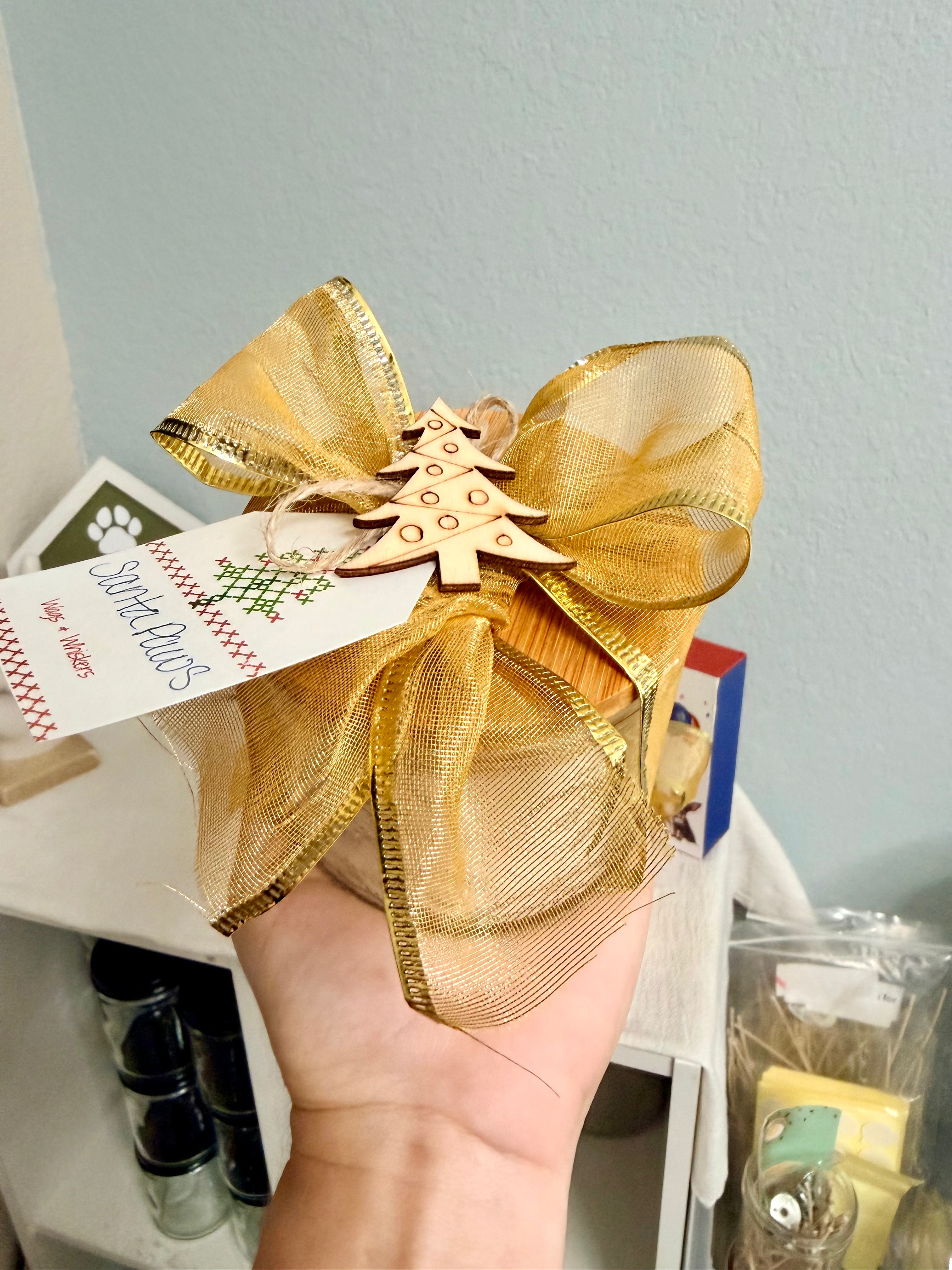 Santa Paws- Soy Christmas Candle  8oz
